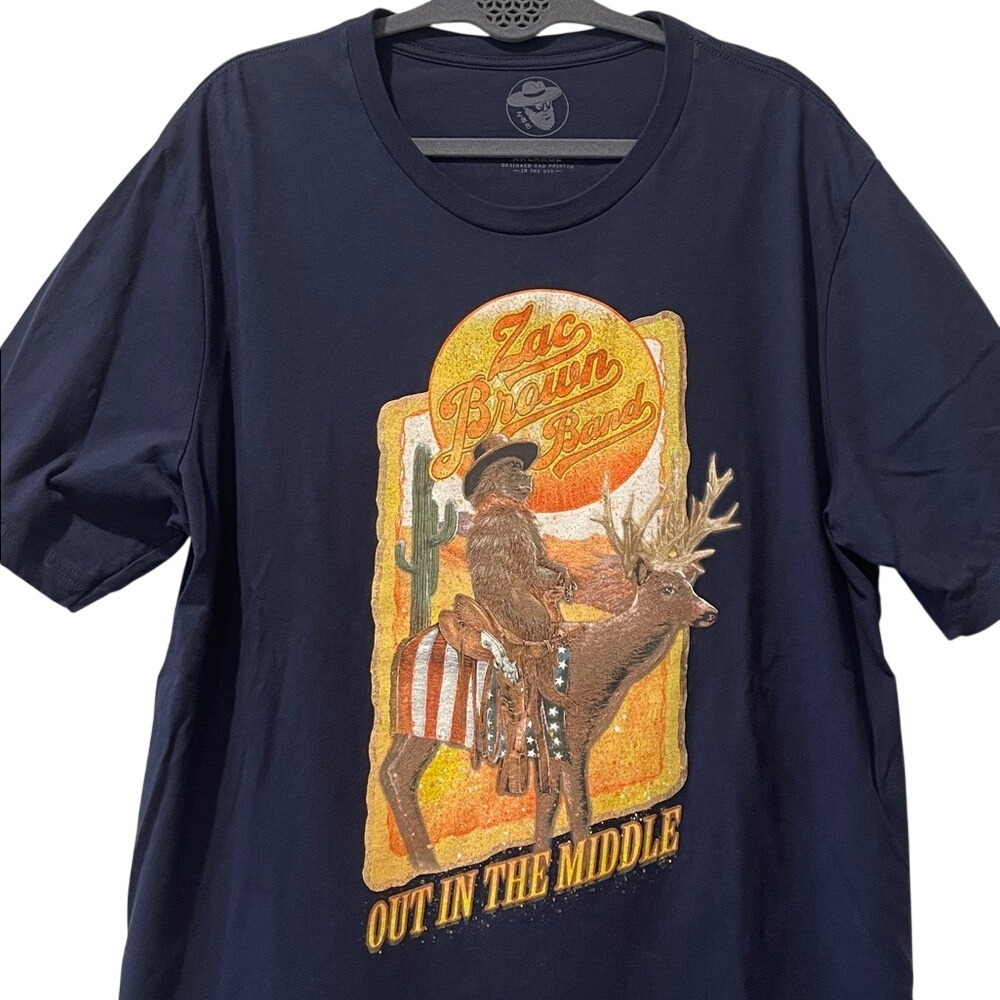 Zac Brown Band Out in the‎ Middle Concert 2022 T-Shirt XXL